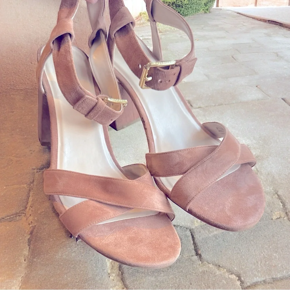 Cole Haan‎ Kadi Strappy Mocha Mousse Suede Sandals in Size 10